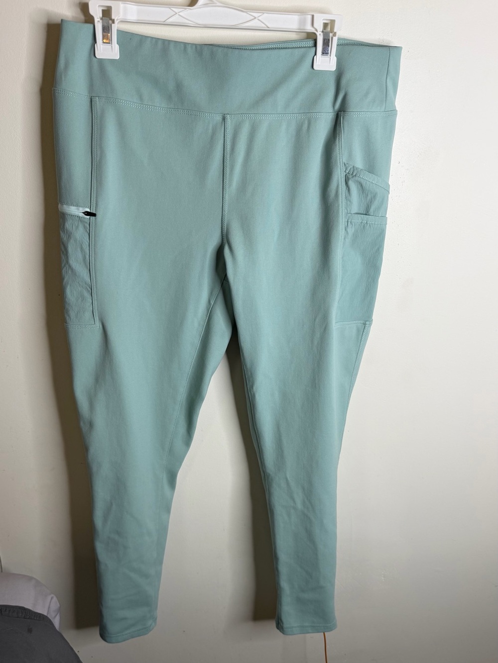 Carhartt Mint Green woman’s forced fitted utility leggings